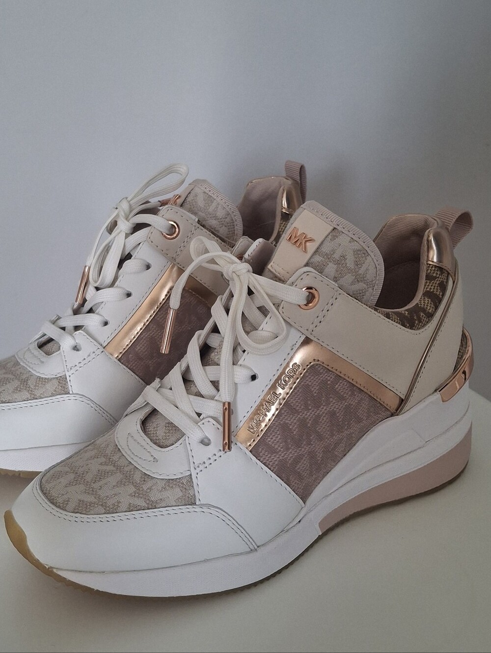 Michael Kors Georgie Trainer Wedge Sneakers 6M